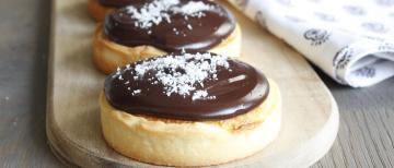 Tartelettes flan coco et ganache au chocolat Noir Absolu