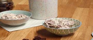 Glace chocolat blanc façon stracciatella