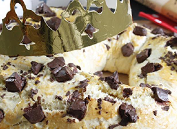 Gâteau des rois aux pépites de chocolat noir